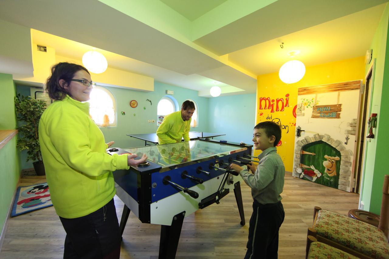 Hotel El Pilon Pozza di Fassa Luaran gambar